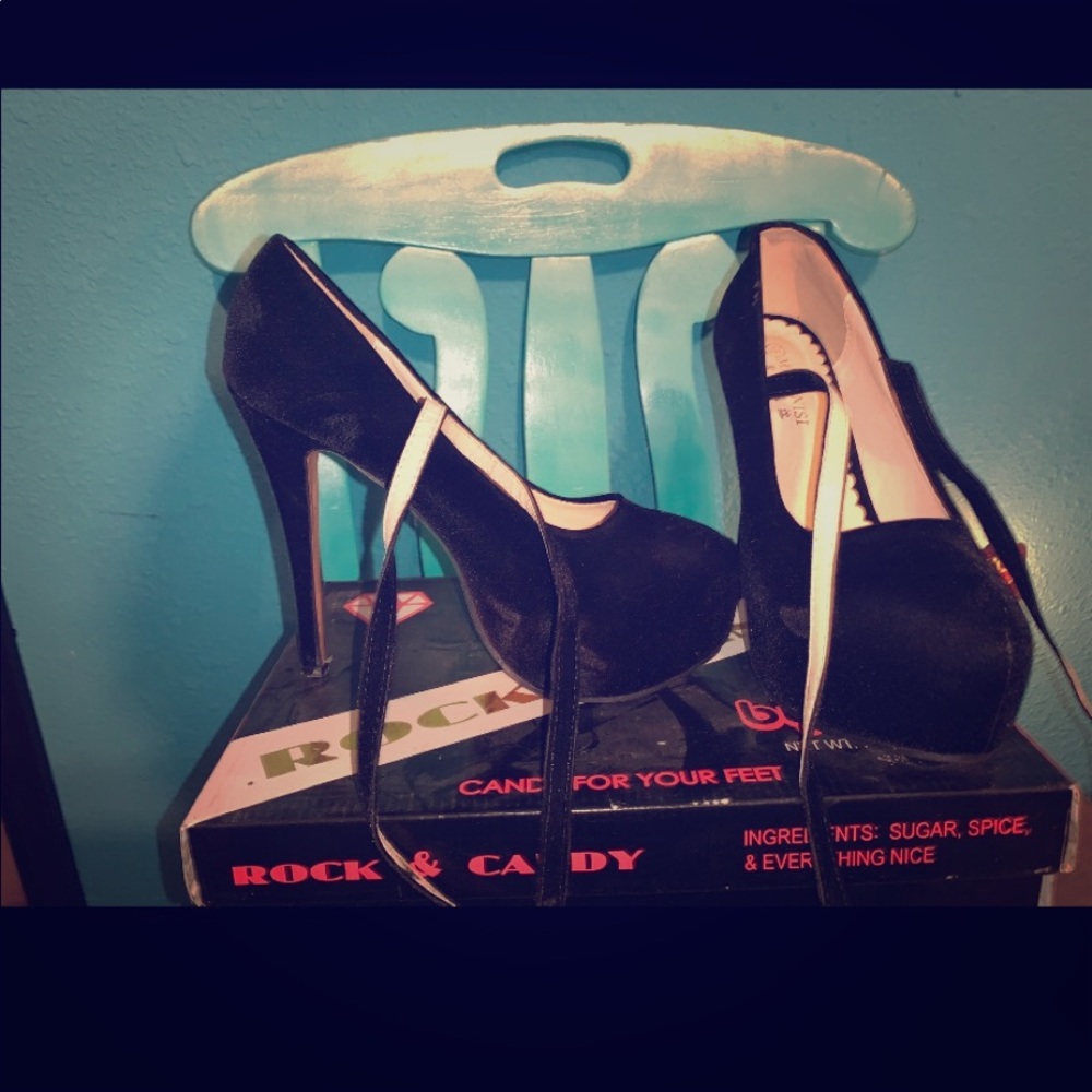 Black heels
